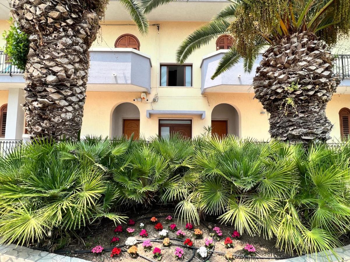 Apartamento Rocamar Avola Exterior foto