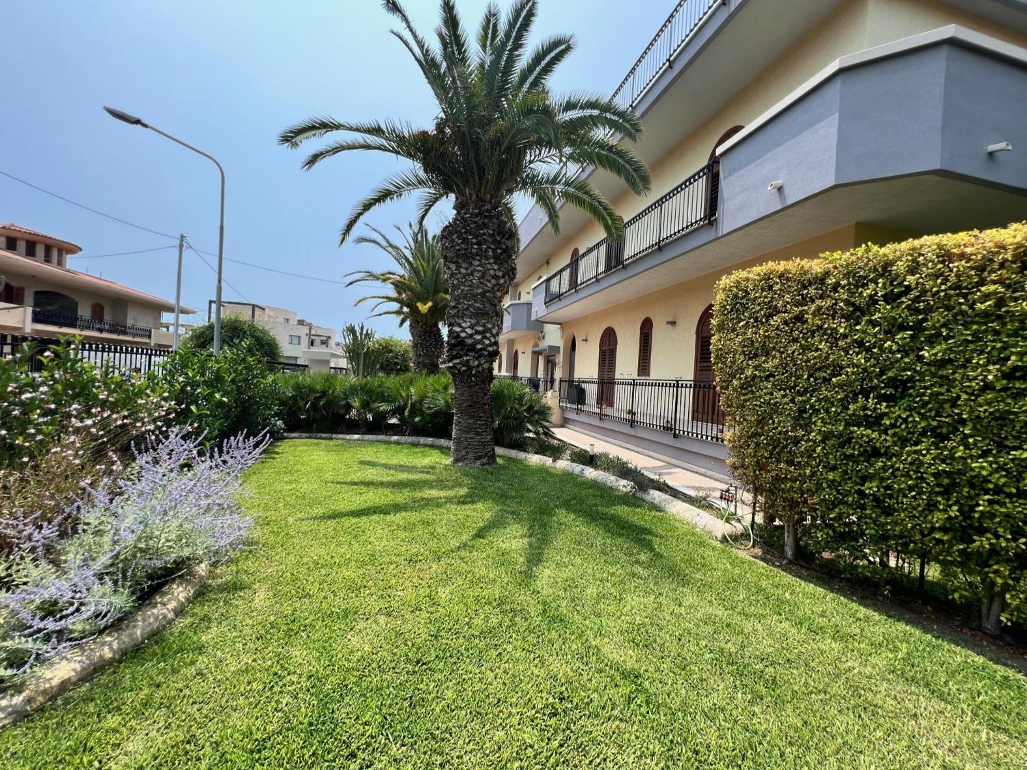 Apartamento Rocamar Avola Exterior foto